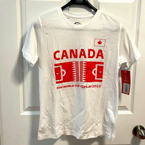 FIFA World Cup 2002 T-shirt official licensed New with tag L 14/16 - Picture 1 of 7